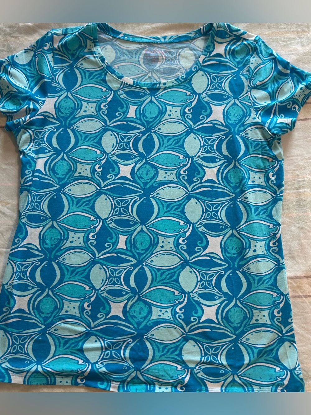 Lilly Pulitzer EUC Turquoise & Teal Short Sleeve Scoop Neck Top L